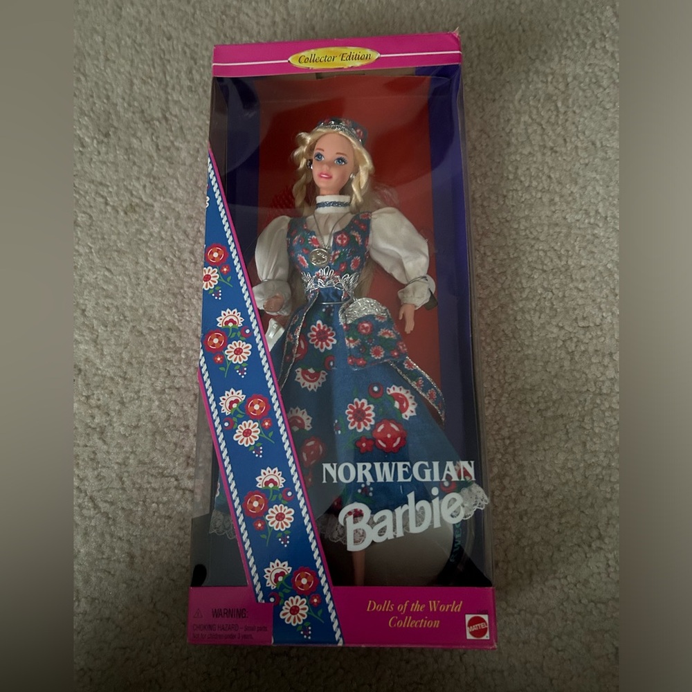 Dolls of the World Collection Norwegian Barbie Doll